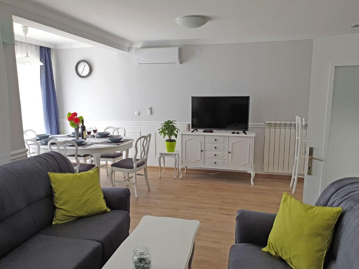 Kuca Ema Villa Beograd Eksteriør billede